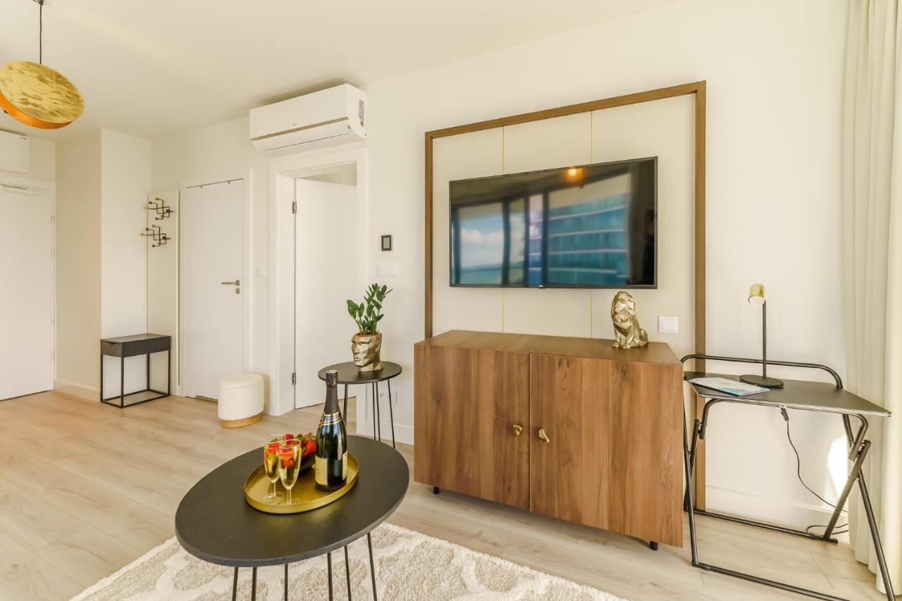 Apartament Waves - Baltic View By Noclegi Renters 미엥지즈드로예 외부 사진