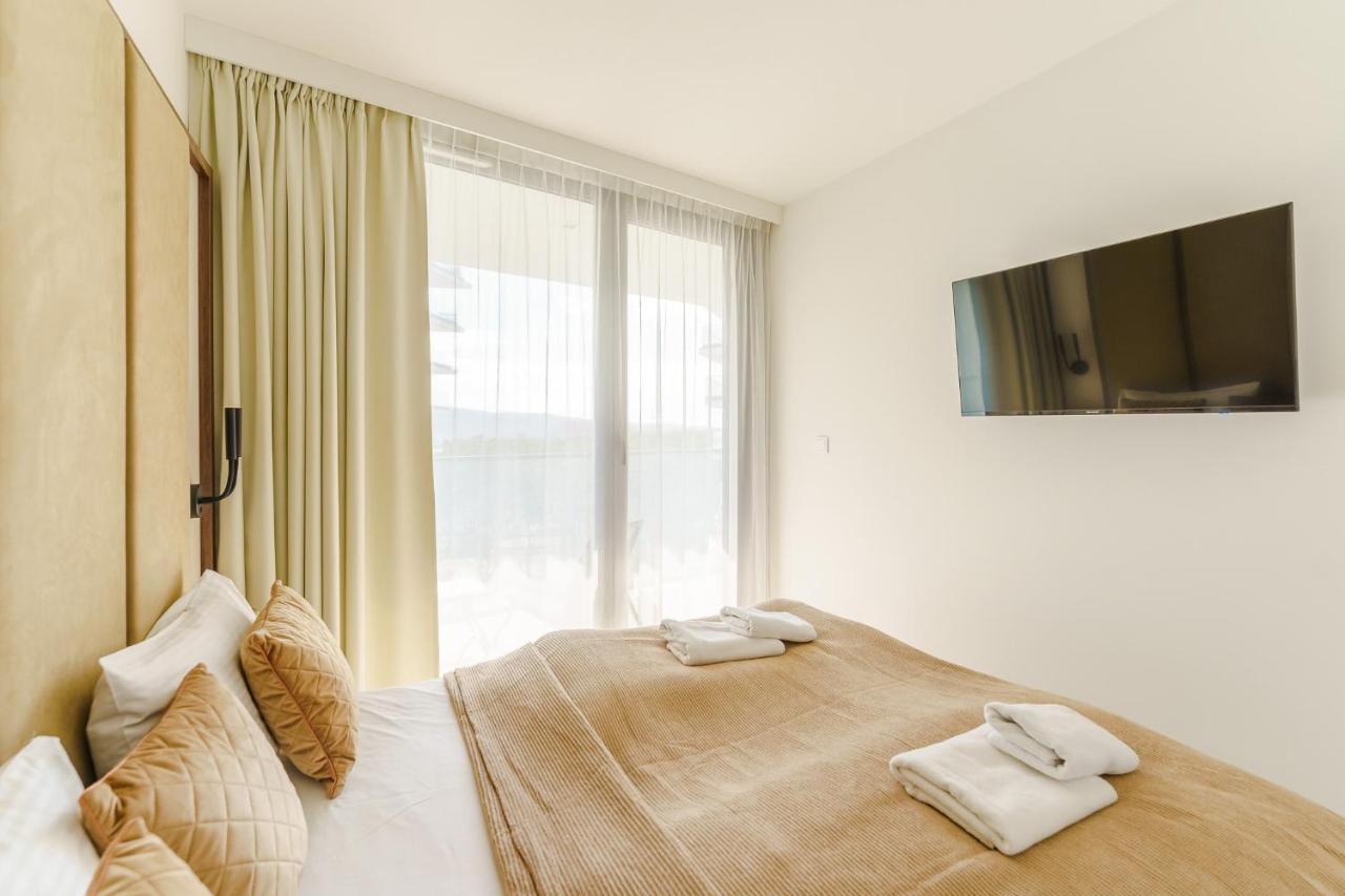 Apartament Waves - Baltic View By Noclegi Renters 미엥지즈드로예 외부 사진